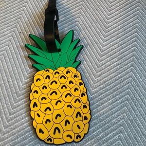 Fun Pineapple Luggage Tag Like New
